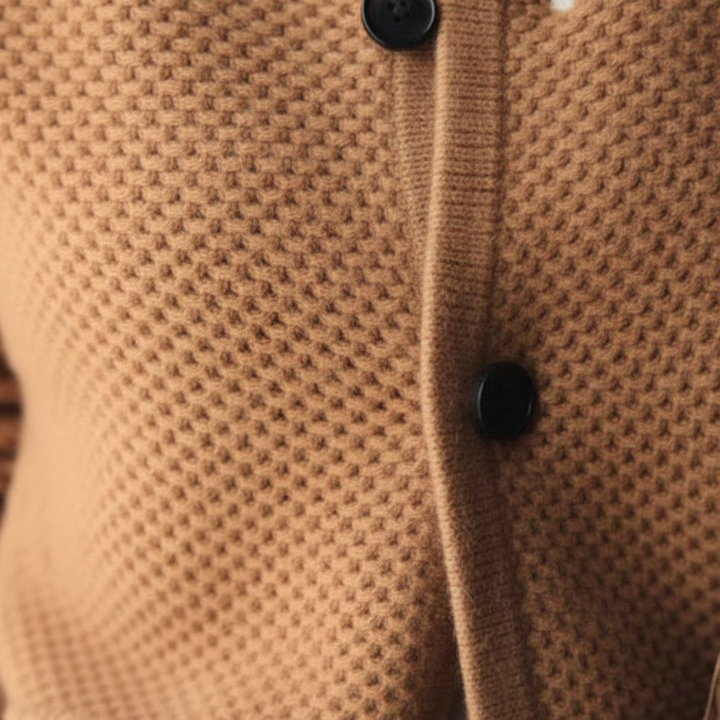 Figurbetonter Strickcardigan - Tanya