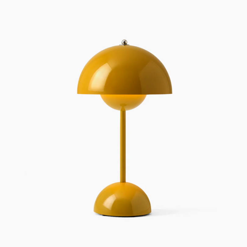 Moderne berøringsfølsom bordlampe - LumiTouch