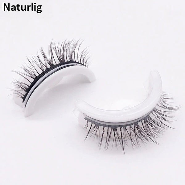 To par vipper med naturligt look på hvide bærere, ligger på hvid baggrund. 11